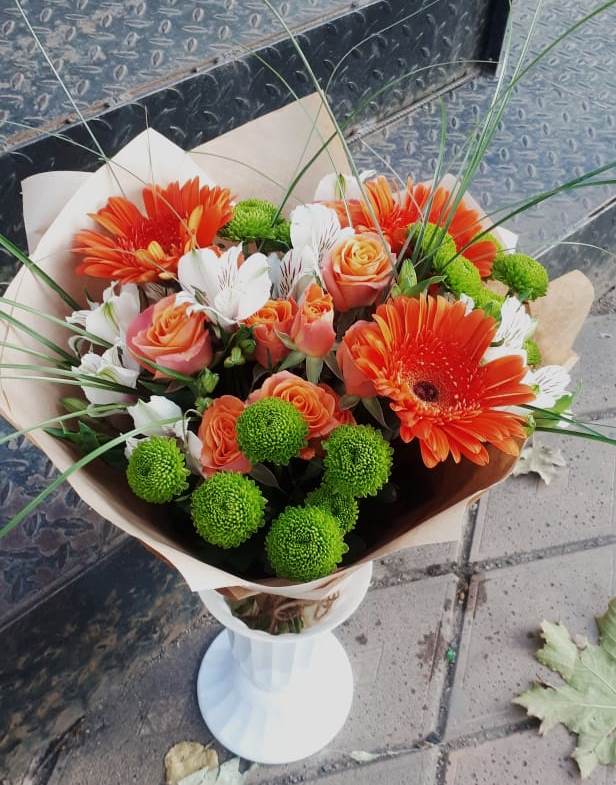 Букет цветов из: Герберы, Хризантемы, Альстромерии и Розы в Подлужном
