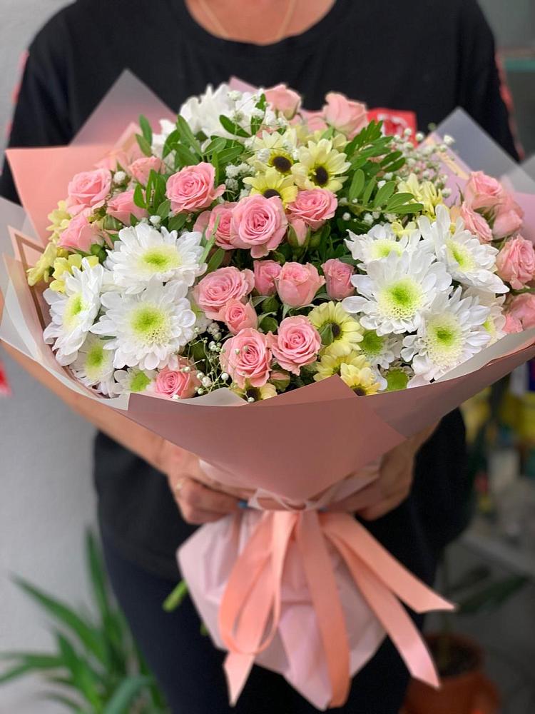 Букет цветов из: Розы и Хризантемы в Подлужном
