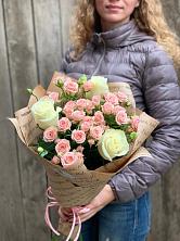 Букет цветов из:  Розы в Подлужном