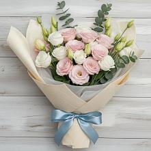 Букет цветов из:  Лизиантусы #REPLACE_PRED# Подлужном