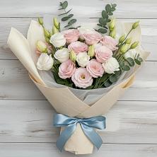 Букет цветов из:  Лизиантусы в Подлужном