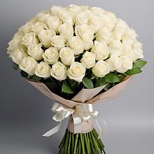 Букет 101 беля роза Белоснежка в Подлужном