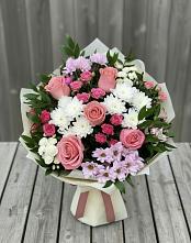 Букет цветов из:  Альстромерии, Гвоздики, Розы и Хризантемы в Подлужном