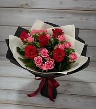 Букет цветов из:  Розы в Подлужном