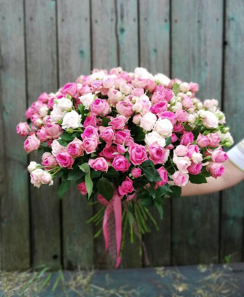 Букет Розовые кустовые розы Натали и Лав Лидия в Подлужном