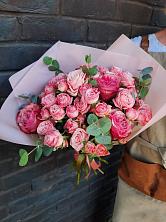 Букет цветов из:  Розы в Подлужном