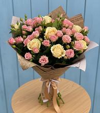 Букет цветов из:  Розы в Подлужном
