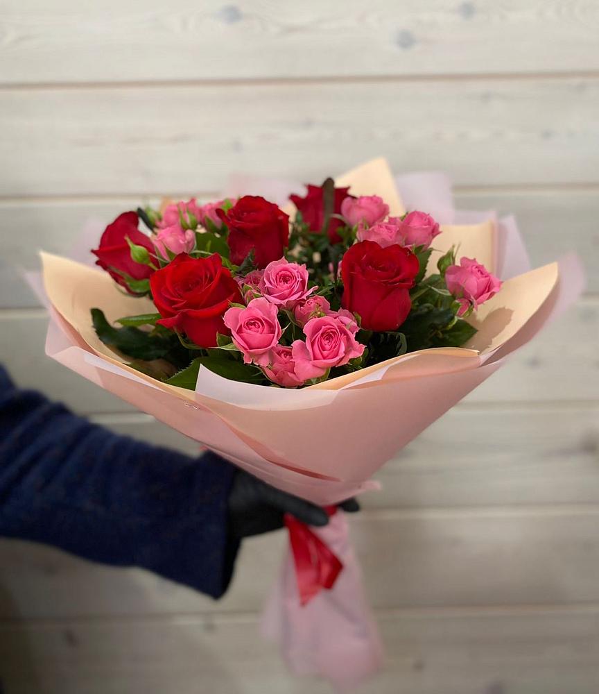 Букет цветов из: Розы в Подлужном