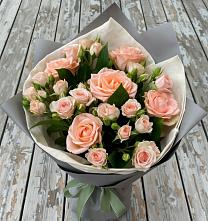Букет цветов из:  Розы в Подлужном