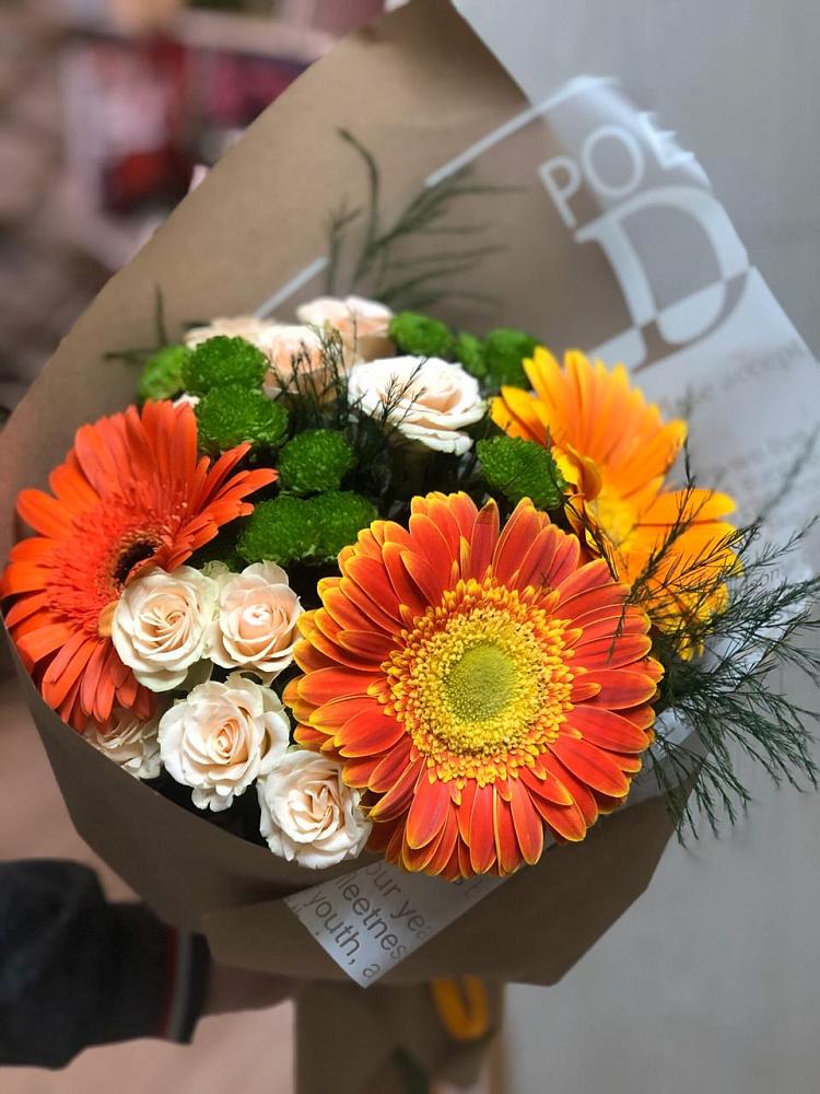 Букет цветов из: Герберы, Хризантемы и Розы в Подлужном
